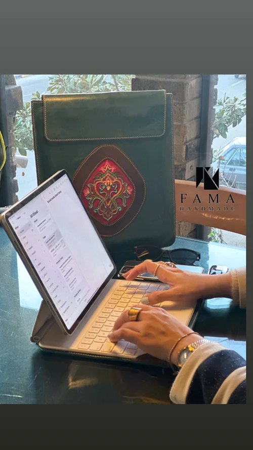 کیف تبلت دستدوز طرح رشتی دوزی